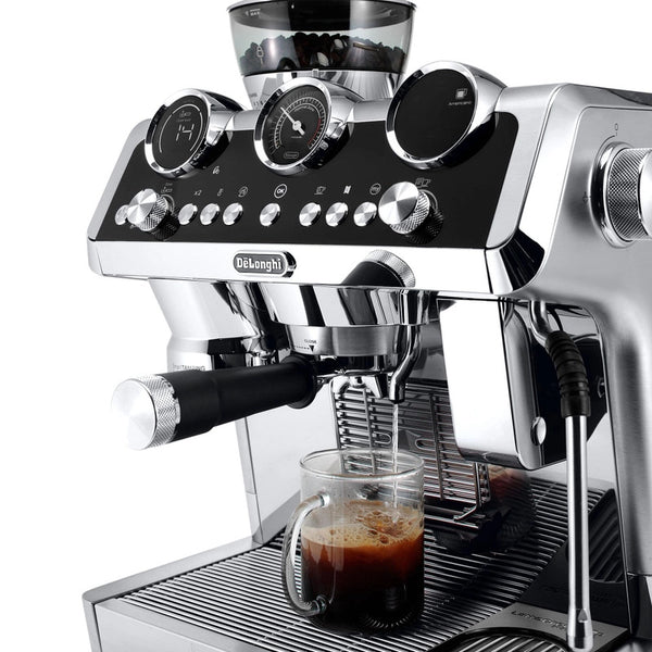 DeLonghi La Specialista Maestro Coffee Machine